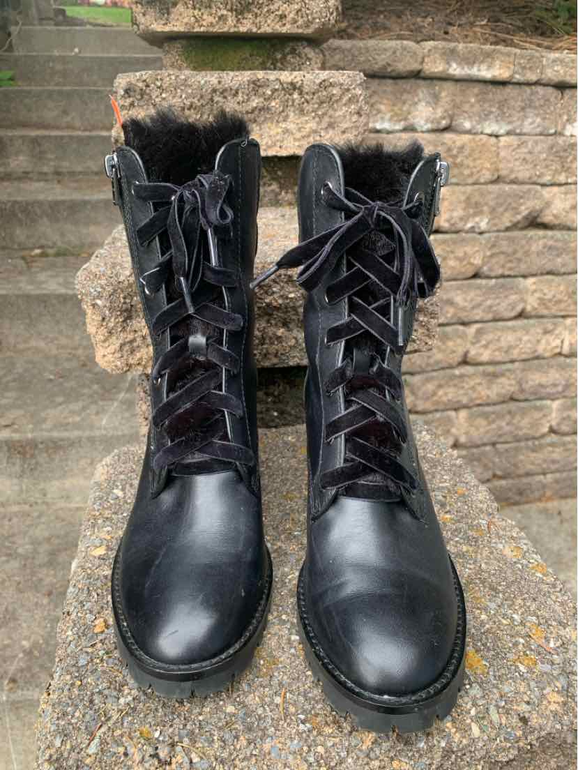 W COACH BK Size 9.5 BOOT