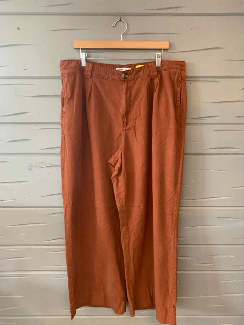 Rust-colored linen blend wide-leg pants with front pockets and zipper fly in size XXL.