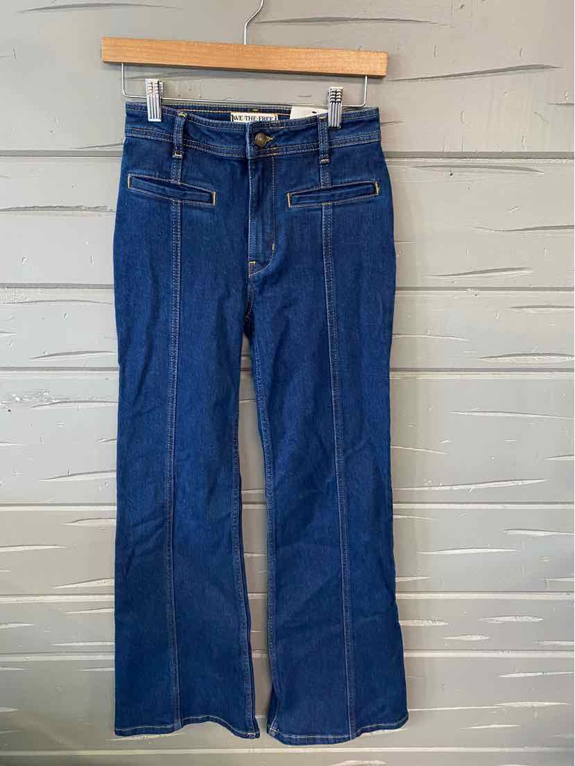 W WE THE FREE BL Size 25S J