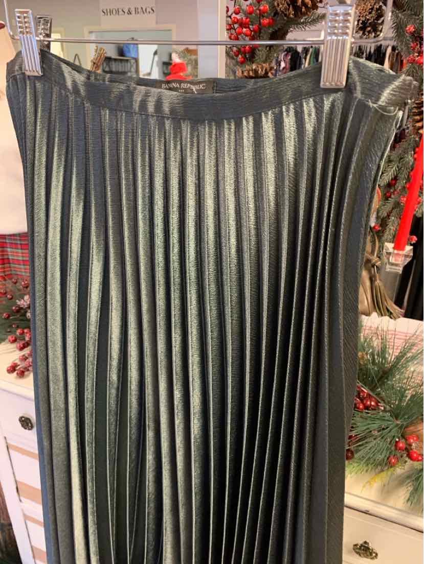 W BANANA REPUBLIC GY Size 8 SK