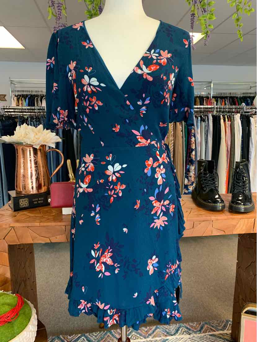 W LULUS BL Size SM DR