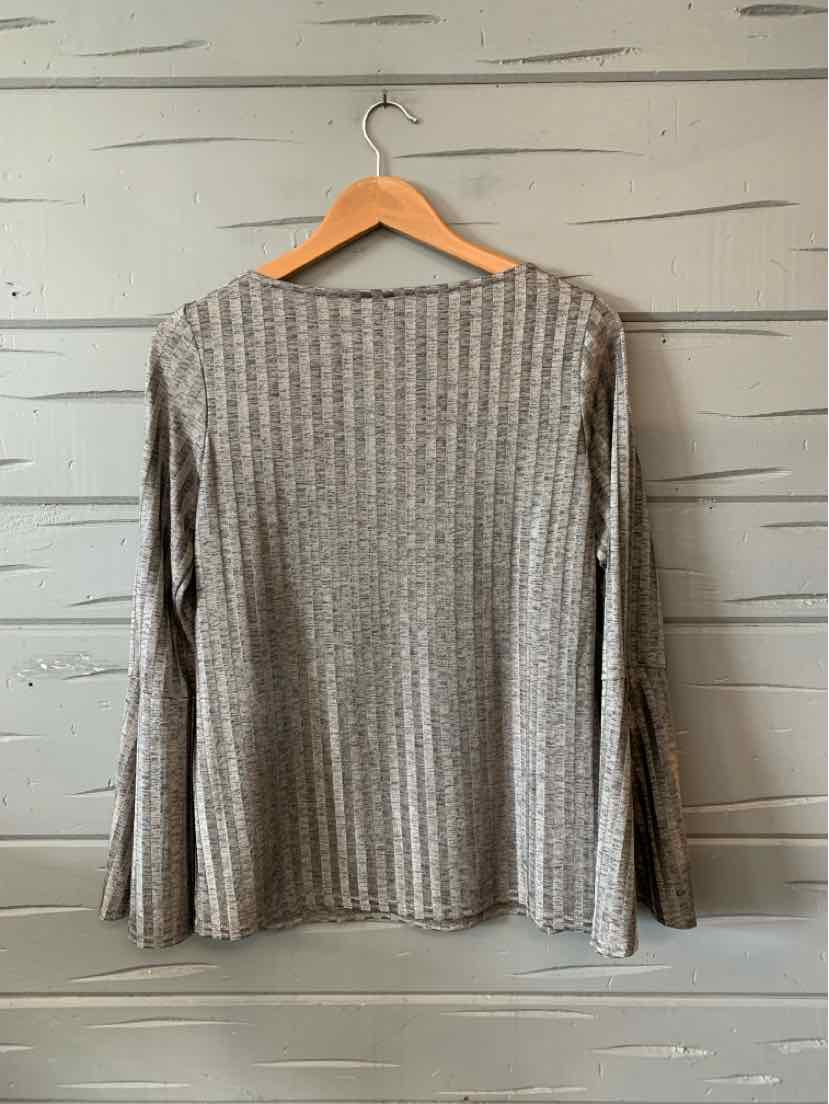 Gray ribbed knit long-sleeve sweater with crew neckline, medium size, hanging on wooden hanger.
