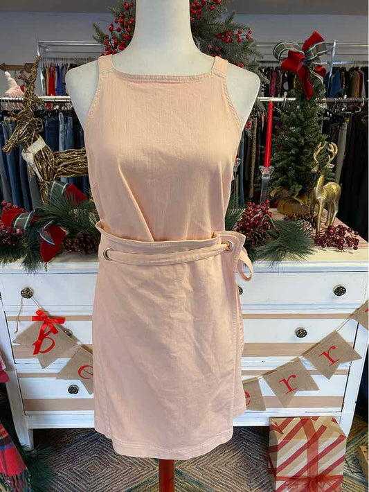 W HOLDING HORSES PK Size 12 DR