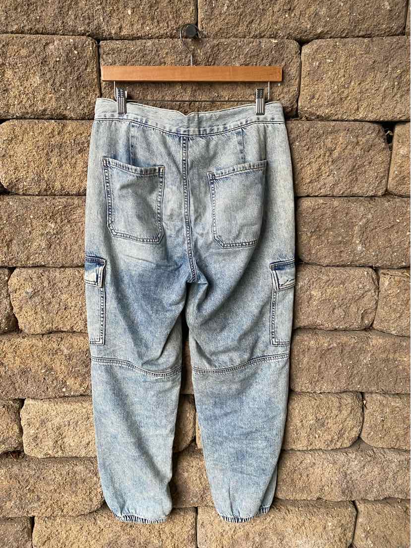 W AMERICAN EAGLE BL Size 6 J
