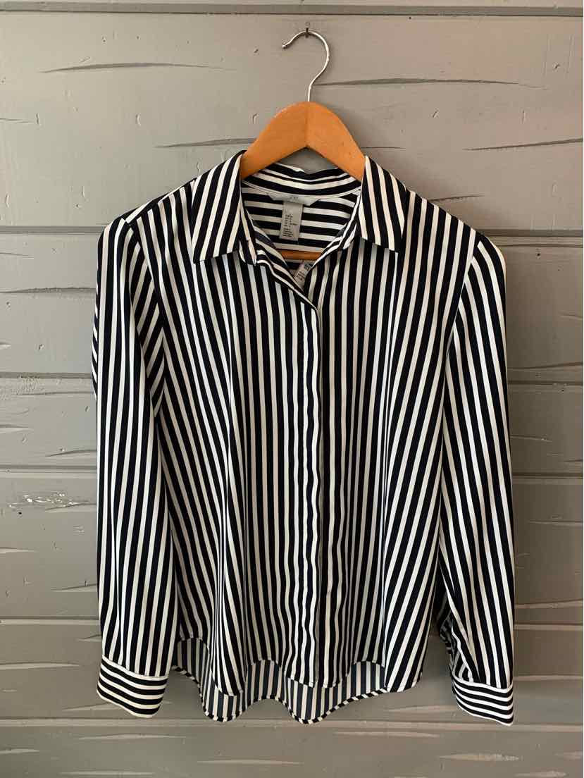 W H&M BK Size SM T