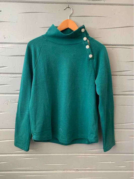 Green long-sleeve crew neck sweater with white buttons on shoulder, medium size.