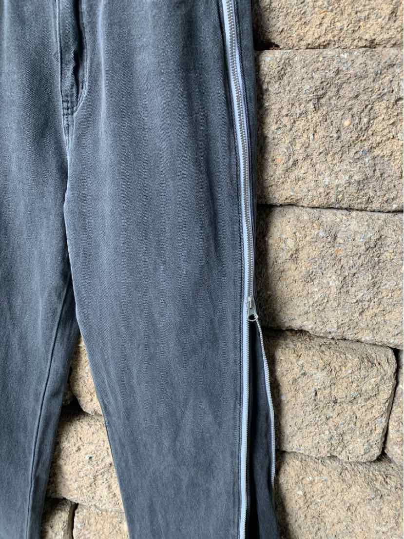 W FASHION NOVA BK Size 5 J