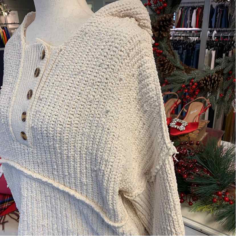 W POL CR Size MED SW