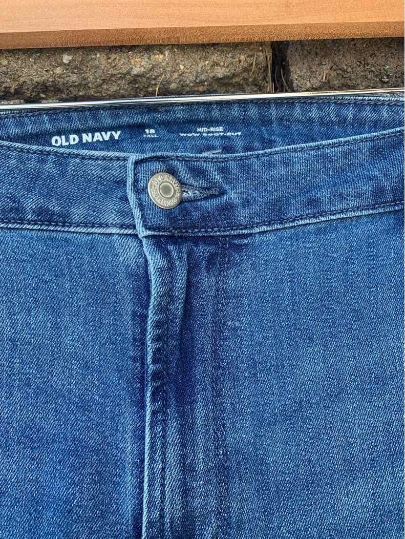 W OLD NAVY BL Size 18T J