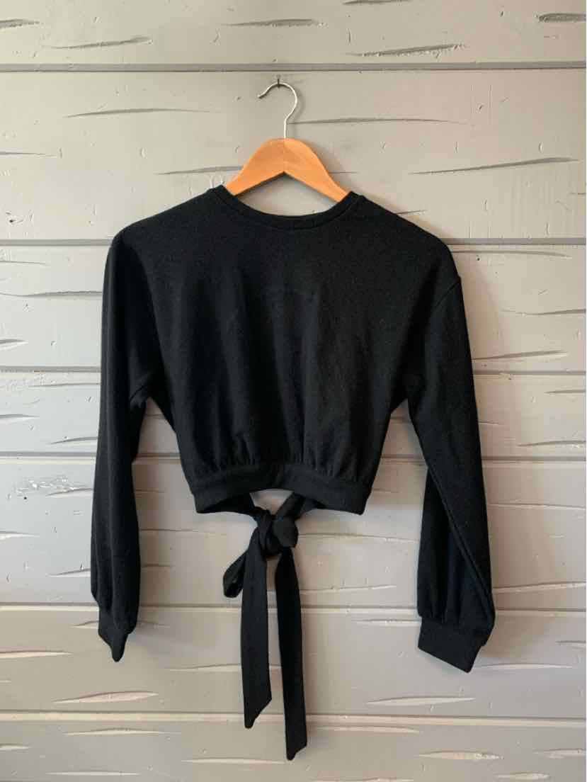Black long-sleeve cropped top with tie-front detail and round neckline in soft fabric.