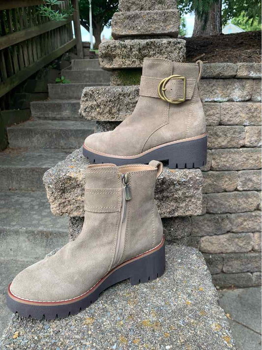 W BLONDO BEIGE Size 6 BOOT