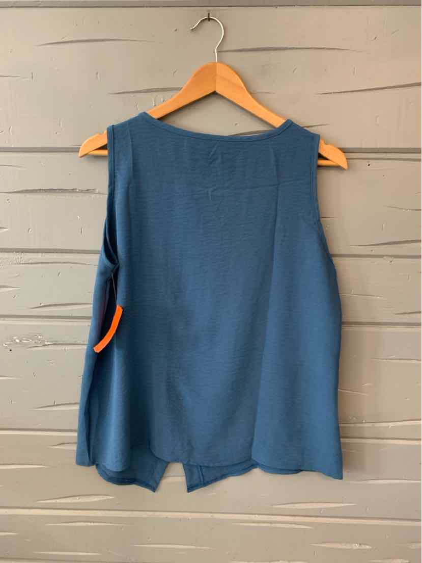 Blue sleeveless flowy top with rounded neckline and orange pocket detail on side, size XL.