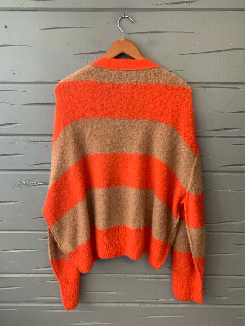 W FREE PEOPLE OR Size MED SW