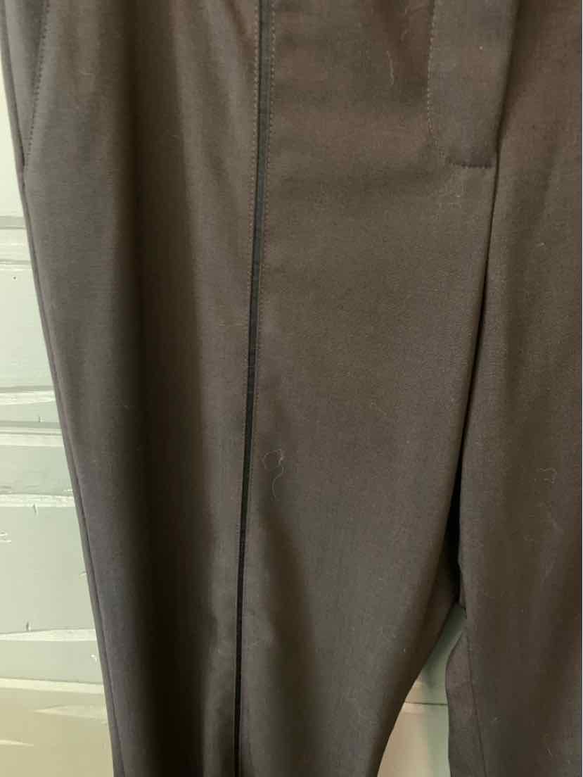Gray wide-leg trousers with high waist and subtle pleats, smooth fabric finish.