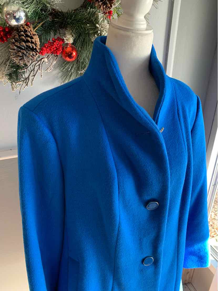 W KATE SPADE BL Size XXL OW