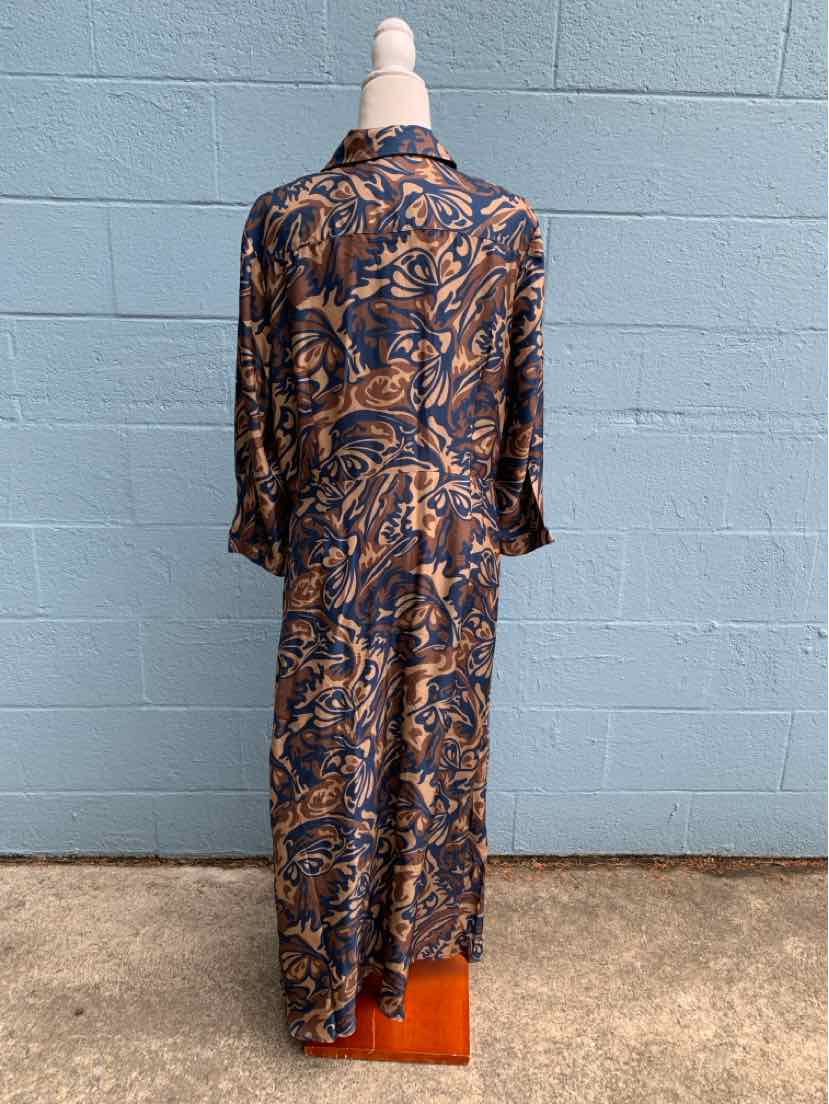 Long-sleeve maxi dress with blue and brown paisley pattern and cinched waist in size XL.