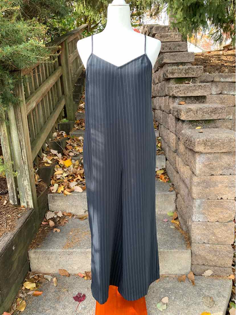 W LEITH NY Size SM JS