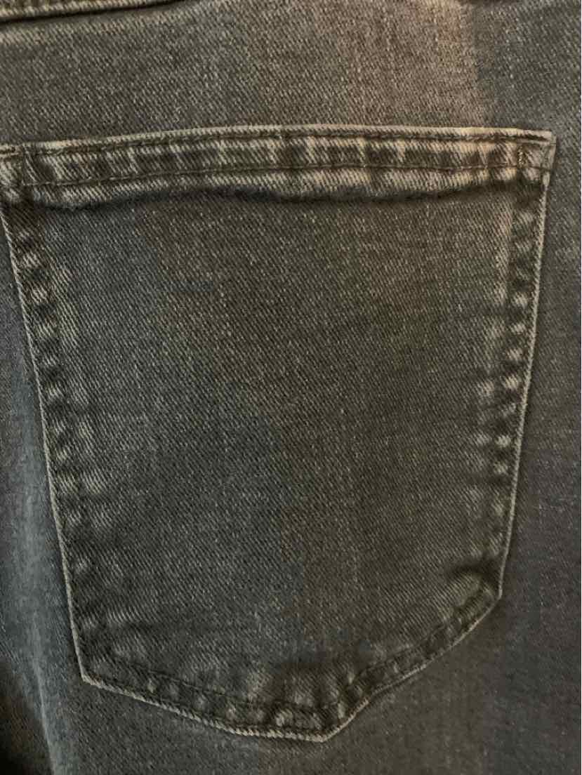 W closed BK Size 6 J