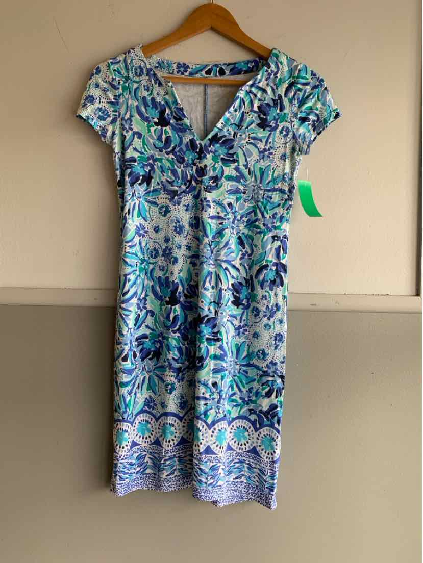 Blue floral short-sleeve dress with V-neck and border print hem in size XXS.