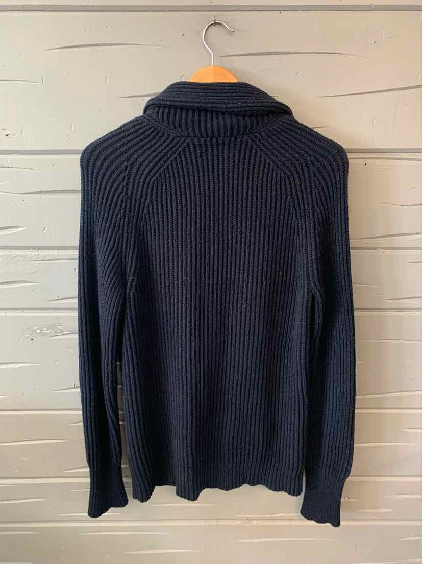 W GAP NY Size MED SW