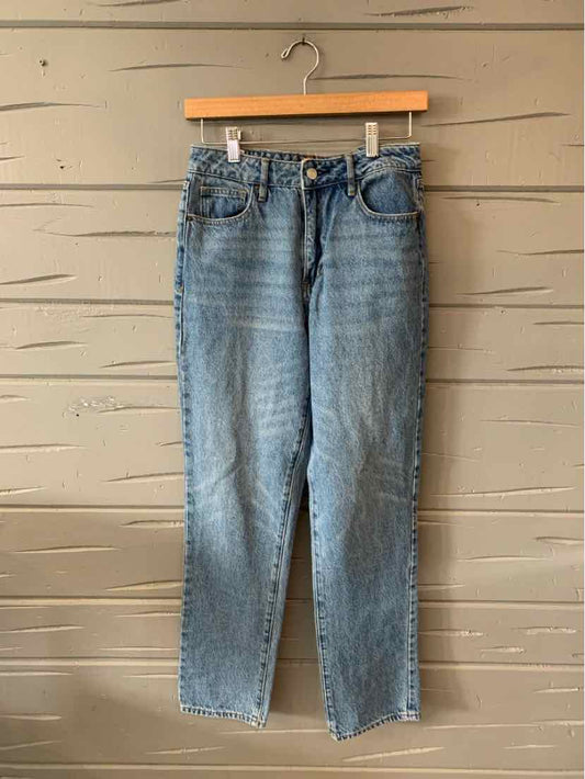 Light blue denim jeans with a relaxed fit, classic five-pocket design, and straight legs.