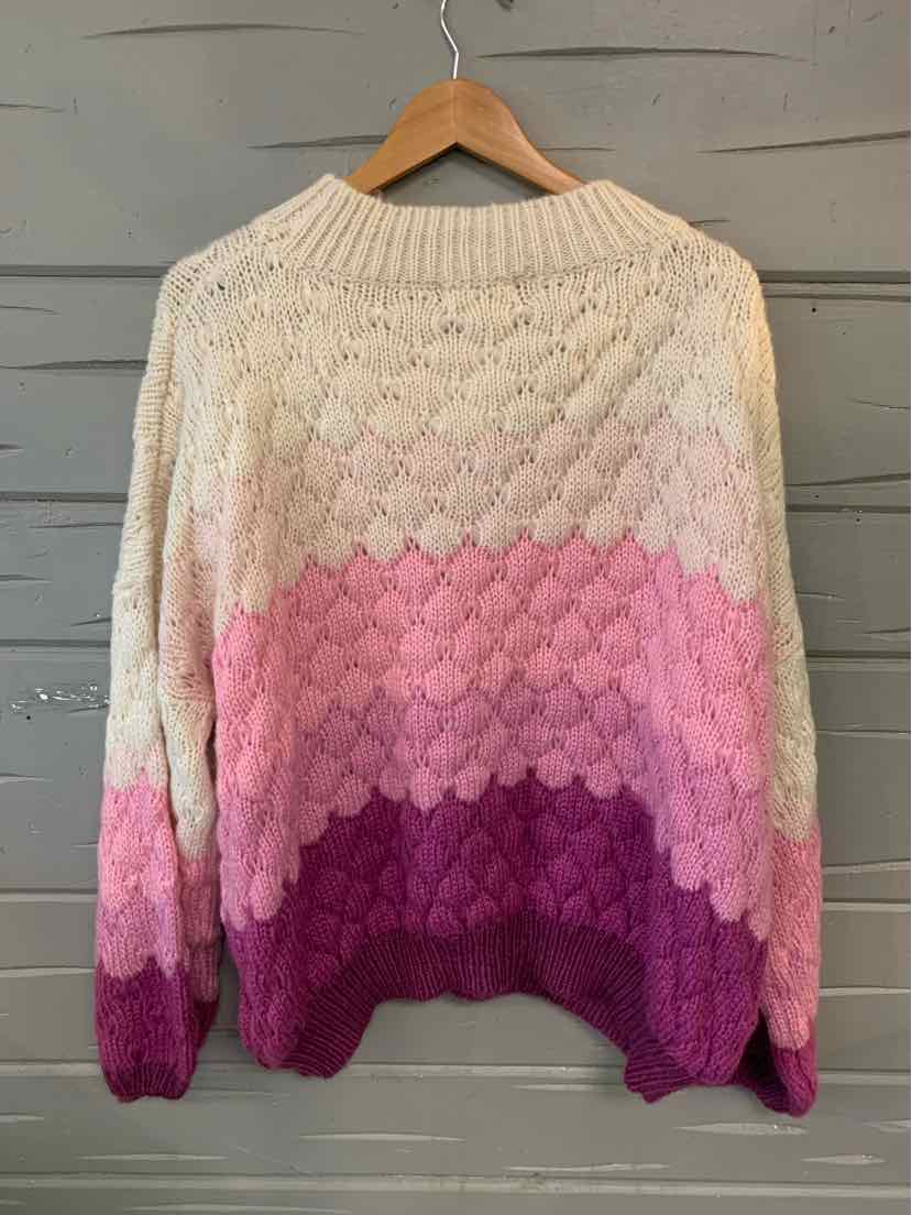 W LISTICLE PL Size LG SW