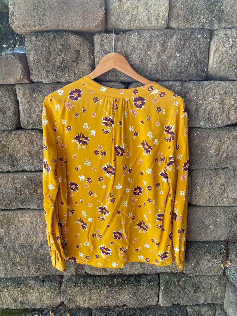 W GAP YW Size SM T