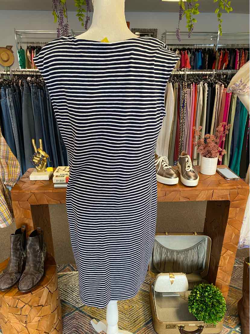 W CHICO NY Size LG DR