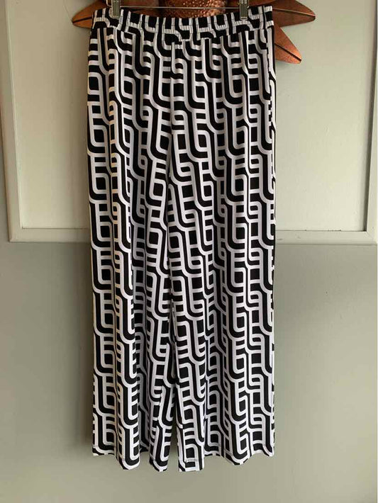 W PHILOSOPHY BK Size LG P