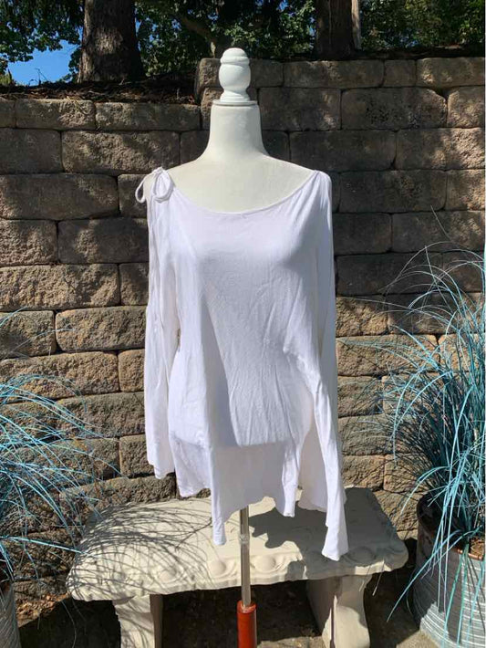 W FREE PEOPLE WH Size MED DR