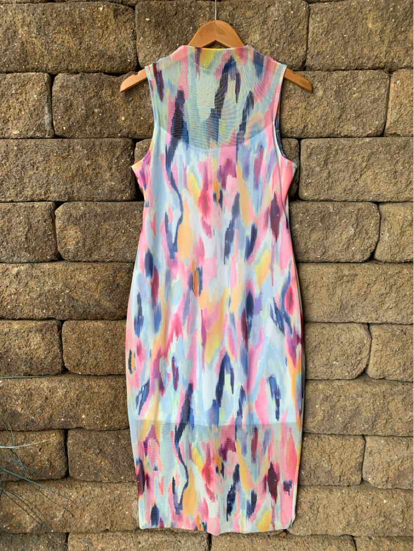 Sleeveless fitted midi dress with colorful abstract brushstroke pattern in pastel tones on light fabric.
