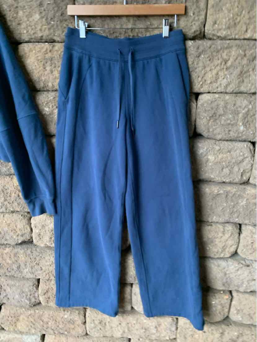 W LULULEMON BL Size 6 XL/XXL AW
