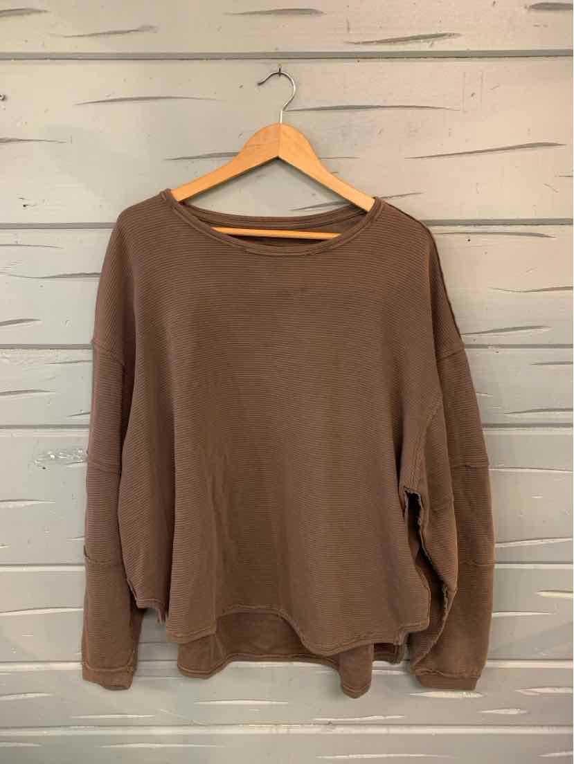 W WE THE FREE BR Size XS T