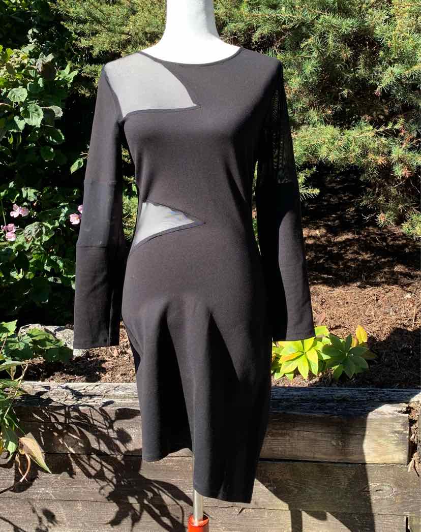 W STRAIT LACED BK Size MED DR