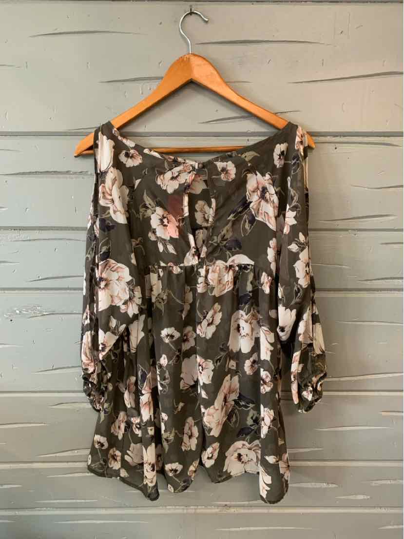 Gray floral cold-shoulder blouse with 3/4 sleeves and gathered neckline on wooden hanger.