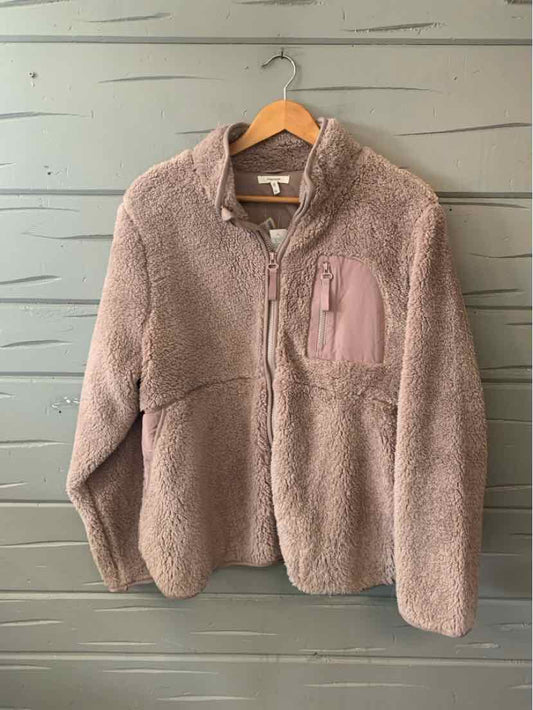 Mauve fleece pullover with quarter zip and chest pocket, relaxed fit, size 1X.