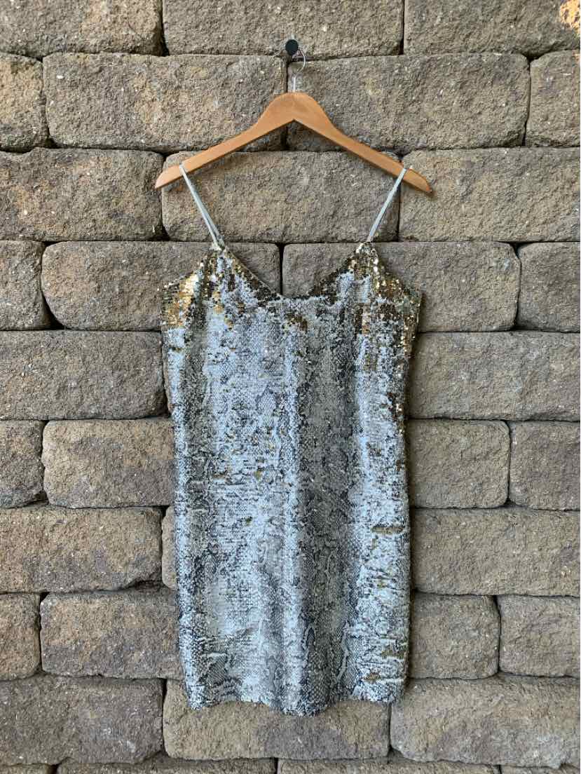 W CUPCAKES AND CASHMERE SLV Size SM DR