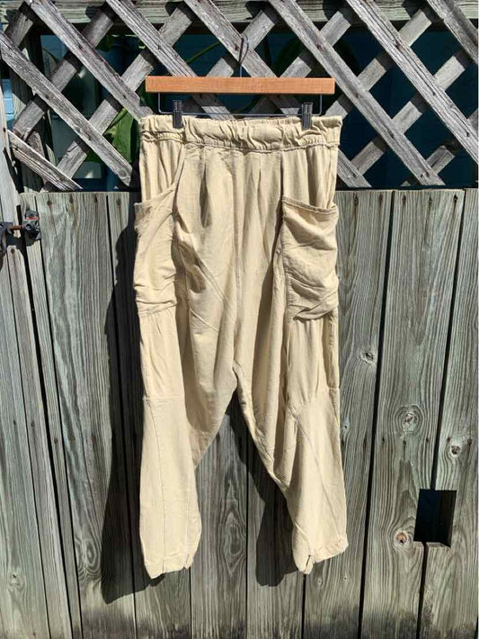 W FREE PEOPLE GY Size LG P