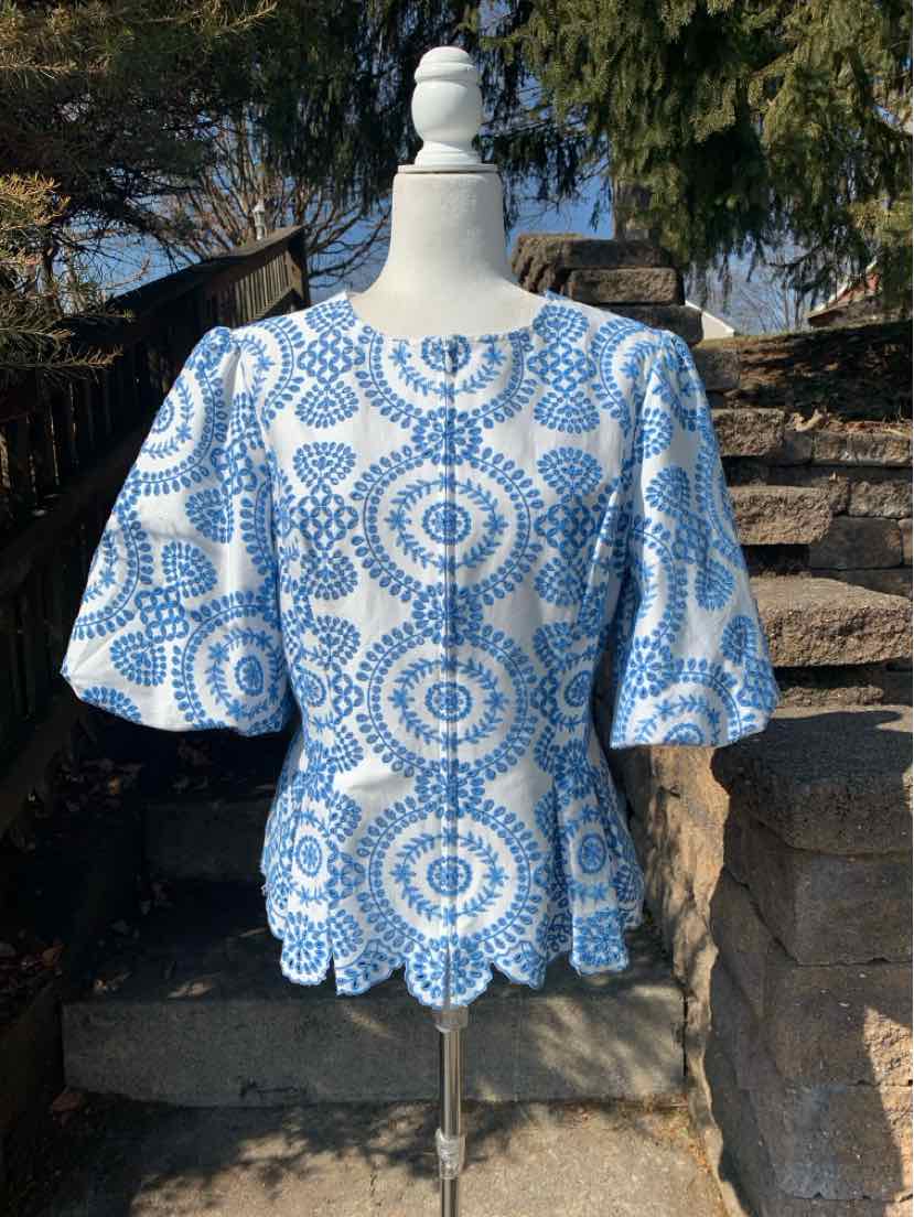 W DONCASTER BL Size 12 T