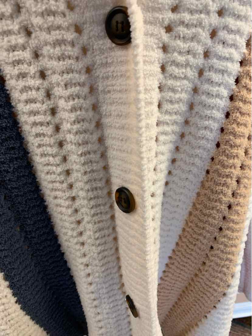 W POL CR Size MED SW