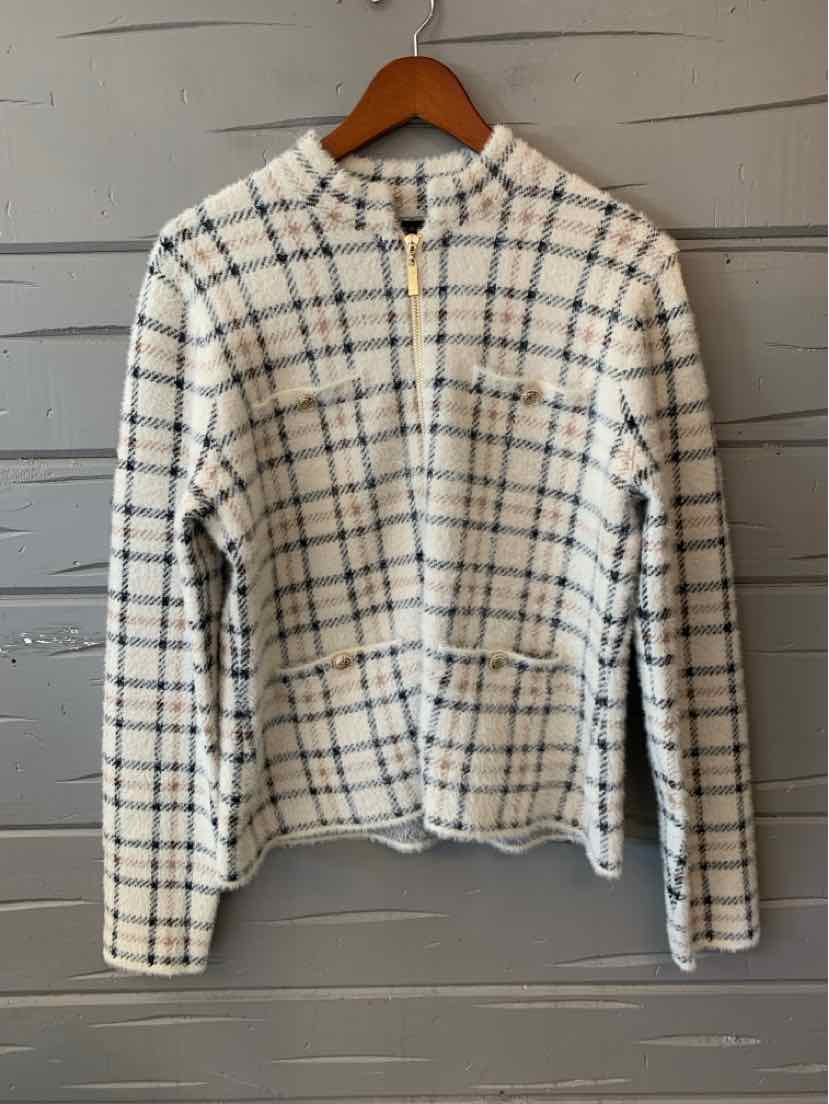 White and navy plaid long-sleeve jacket with a front zipper and collar.