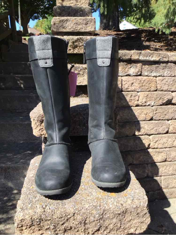 W EDDIE BAUER BK Size 8.5 BOOT