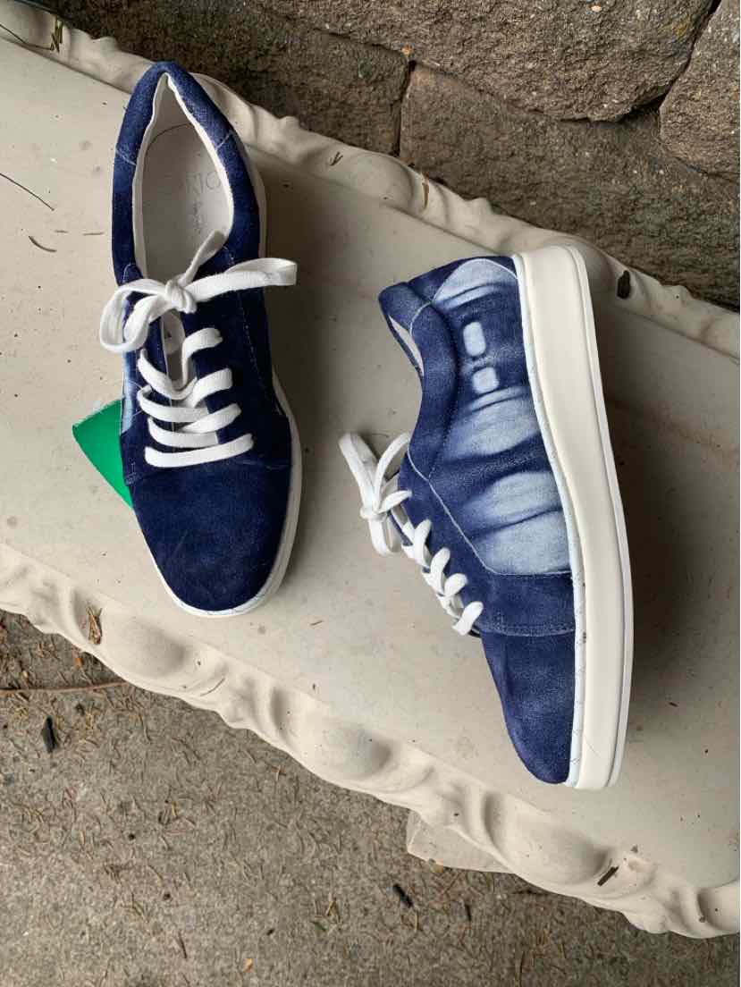 Blue suede and tie-dye fabric Franco Sarto sneakers with white laces and rubber soles, size 7.5.