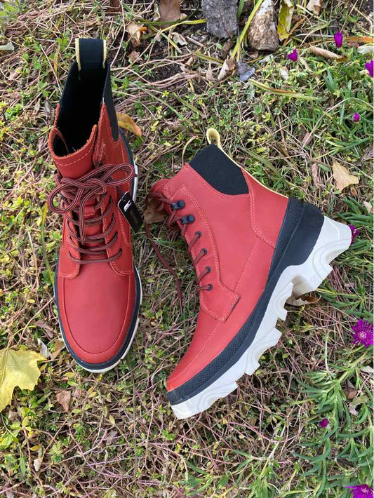 W SOREL RD Size 9.5 BOOT