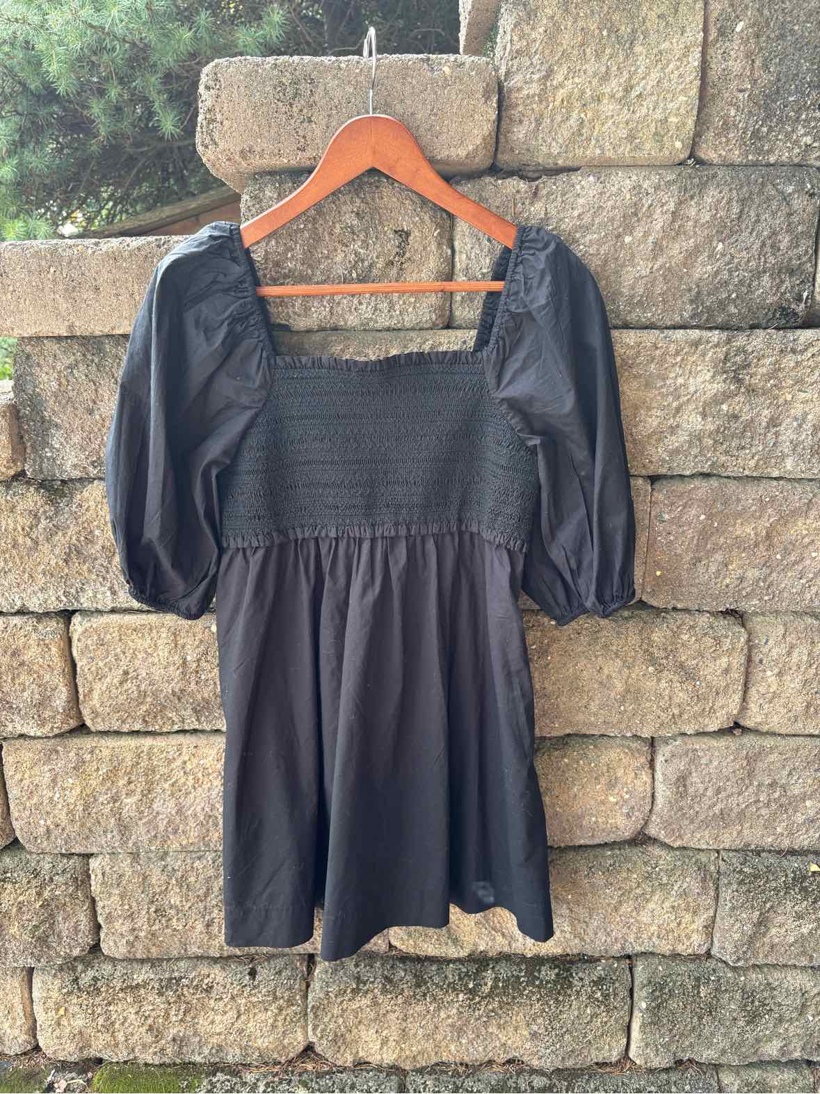 W AMERICAN EAGLE BK Size SM DR