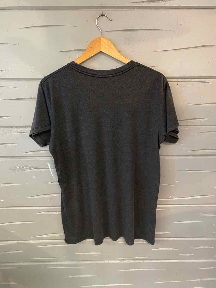Dark gray short-sleeve recycled cotton t-shirt in size small hanging on wooden hanger.