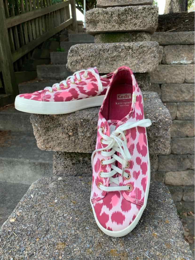 W KED PK Size 10 SNEAKER