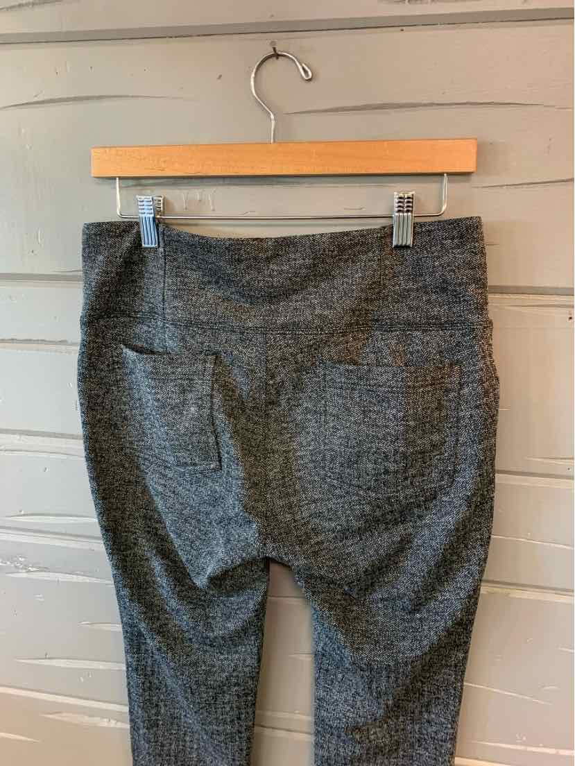 W ATHLETA GY Size LG AW