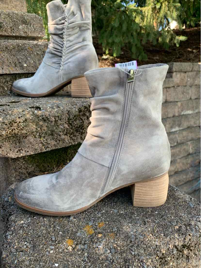 W ANTELOPE GY Size 40 BOOT