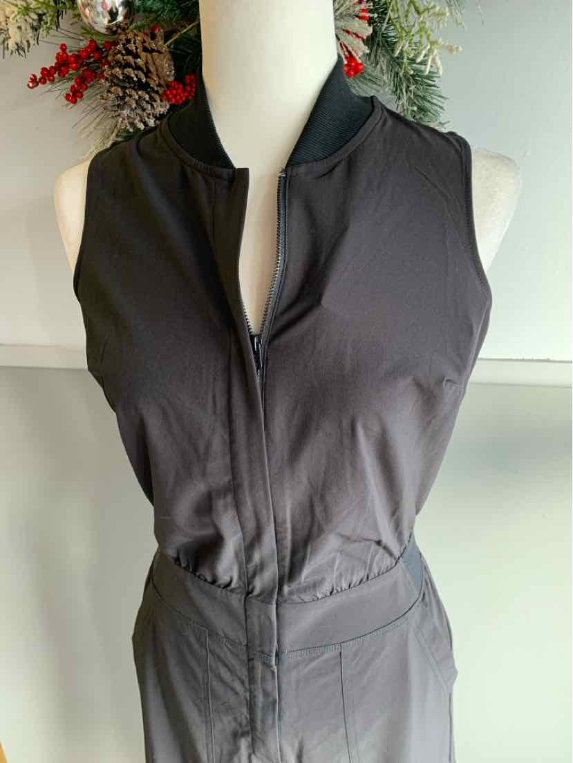 W ATHLETA BK Size 4 JS